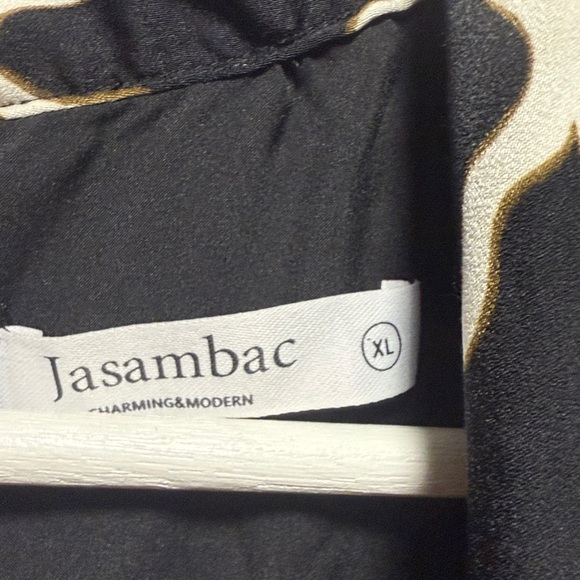 Jasambac Longsleeve Dress - Picture 7 of 8